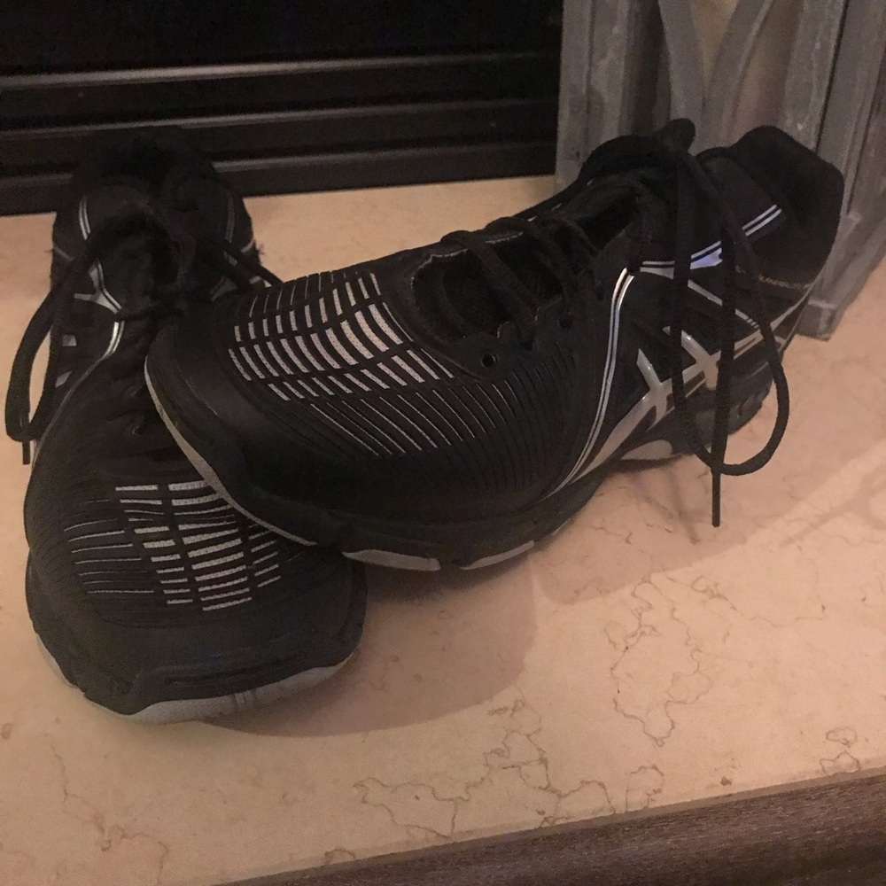 Asics Sneakers